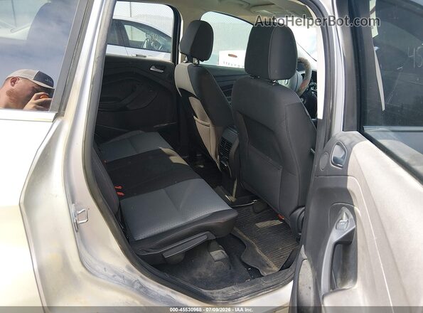 1FMCU0GD0HUB00691 2017 FORD ESCAPE Silver Vista de la etiqueta del VIN