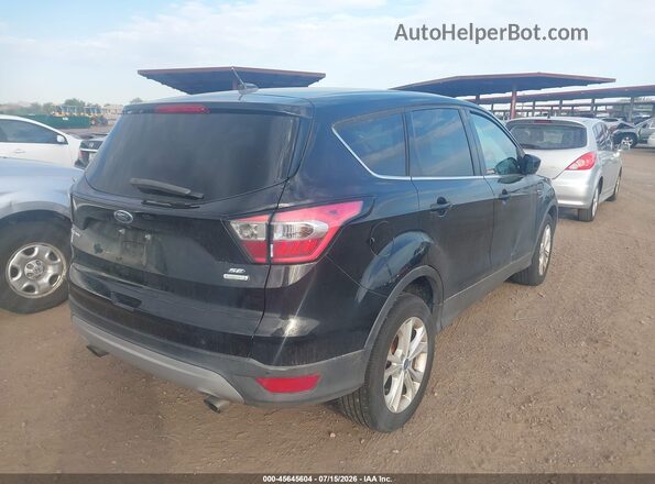 1FMCU0GD0HUC55421 2017 FORD ESCAPE Черный Задняя правая четверть