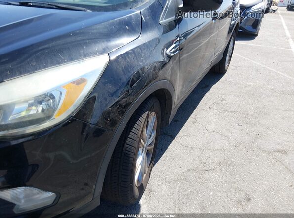1FMCU0GD0HUD51548 2017 FORD ESCAPE Black წინა ხედი