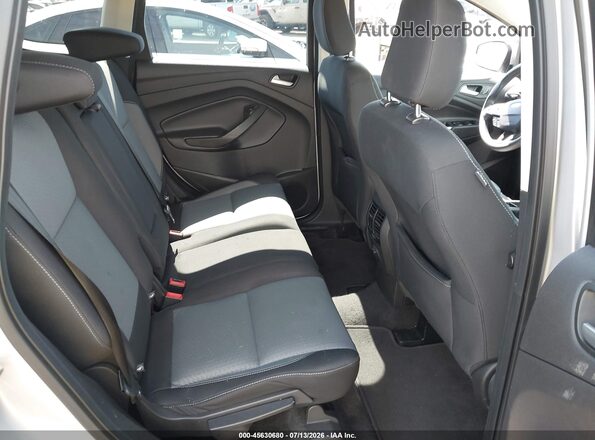 1FMCU0GD0JUB13933 2018 FORD ESCAPE Silver VIN կոդի պիտակի տեսք