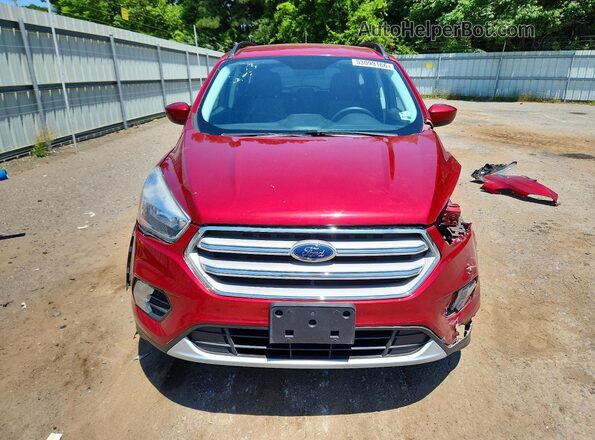 1FMCU0GD0JUB35916 2018 FORD ESCAPE Red Widok z przodu
