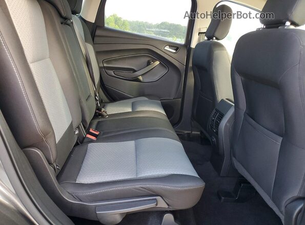 1FMCU0GD0JUD25974 2018 FORD ESCAPE Gray Vista interior trasera