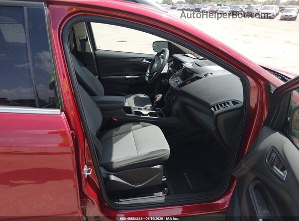 1FMCU0GD0JUD42726 2018 FORD ESCAPE Red Widok wnętrza z przodu