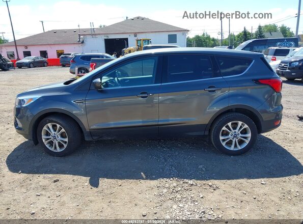 1FMCU0GD0KUA69157 2019 FORD ESCAPE Серый 