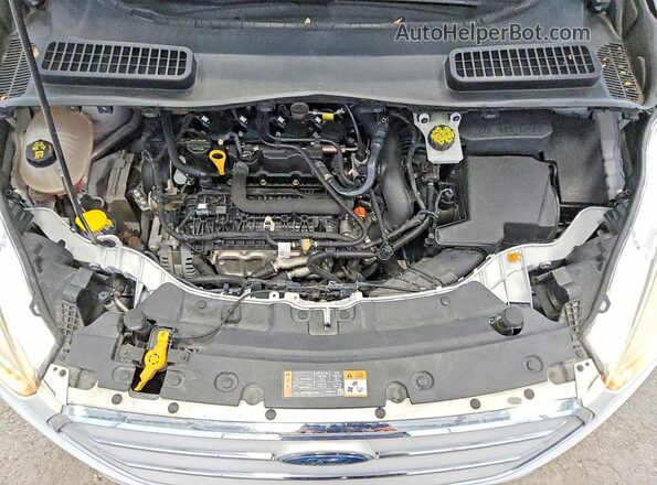 1FMCU0GD0KUB30989 2019 FORD ESCAPE White Rear interior view
