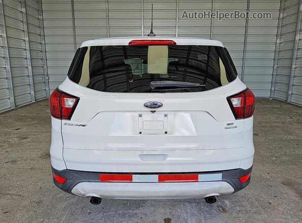 1FMCU0GD0KUB30989 2019 FORD ESCAPE White Rear view