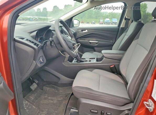 1FMCU0GD0KUB97933 2019 FORD ESCAPE Orange Вид салону спереду