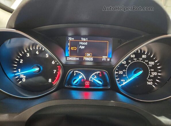 1FMCU0GD0KUC54728 2019 FORD ESCAPE White Instrument cluster view