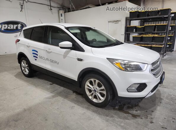 1FMCU0GD0KUC54728 2019 FORD ESCAPE White 360 interior view