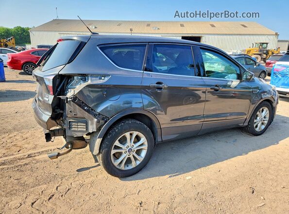 1FMCU0GD1HUB78056 2017 FORD ESCAPE Серый Задняя правая четверть