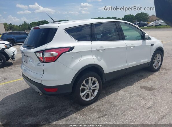 1FMCU0GD1HUC59798 2017 FORD ESCAPE Белый Задняя правая четверть