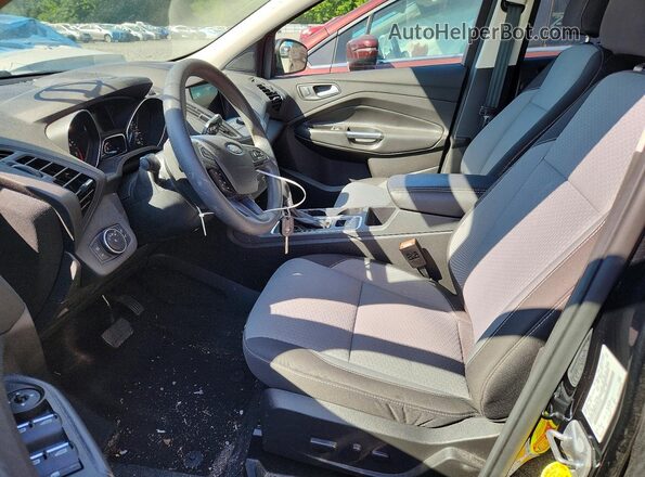 1FMCU0GD1HUD74594 2017 FORD ESCAPE Black Front interior view