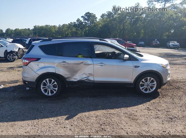1FMCU0GD1HUE63727 2017 FORD ESCAPE Gray Սալոնի հետևի տեսք