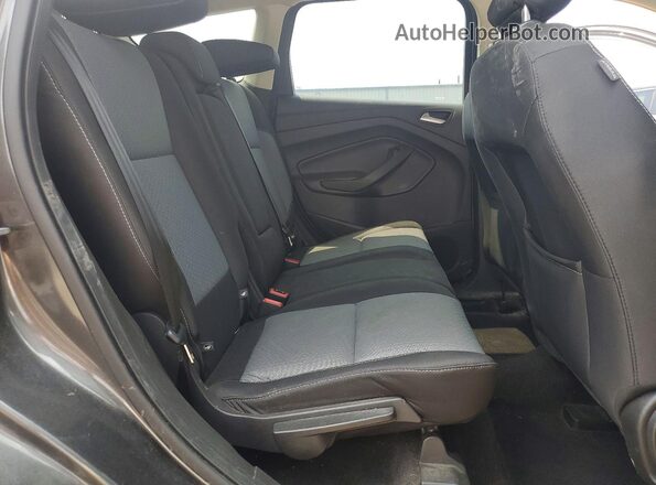 1FMCU0GD1JUA02596 2018 FORD ESCAPE Gray Вид задньої частини салону
