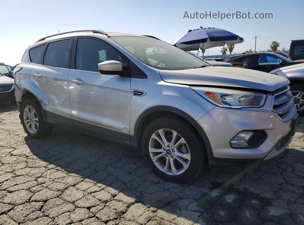 1FMCU0GD1JUA11458 2018 FORD ESCAPE Silver Առջևի աջ