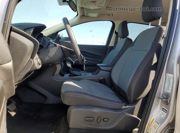 1FMCU0GD1JUA11458 2018 FORD ESCAPE Silver Սալոնի դիմացի տեսք