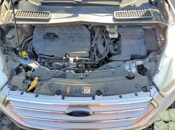 1FMCU0GD1JUA11458 2018 FORD ESCAPE Silver Շարժիչի բաժամունքի տեսք