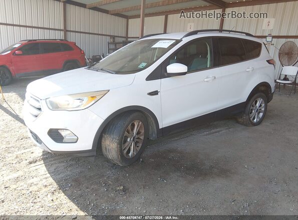 1FMCU0GD1JUA74978 2018 FORD ESCAPE White Przód lewy