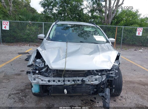1FMCU0GD1JUD47451 2018 FORD ESCAPE Silver Դիմացի տեսք