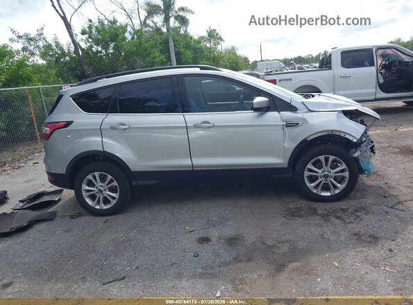 1FMCU0GD1JUD47451 2018 FORD ESCAPE Silver Սալոնի հետևի տեսք
