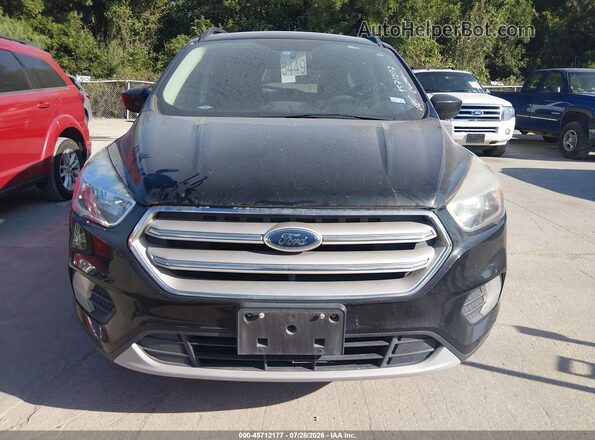 1FMCU0GD1JUD49863 2018 FORD ESCAPE Черный Вид спереди