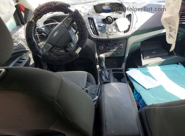 1FMCU0GD2HUA98829 2017 FORD ESCAPE Red Вид панелі приладів