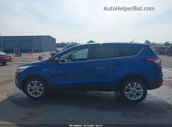 1FMCU0GD2HUD74636 2017 FORD ESCAPE Blue 