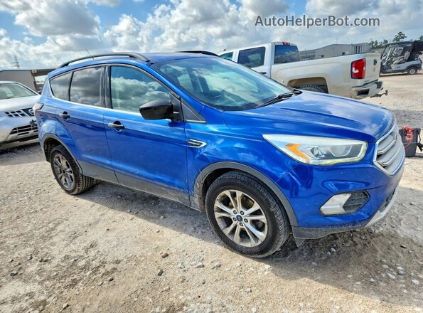 1FMCU0GD2HUE05786 2017 FORD ESCAPE Blue Front right