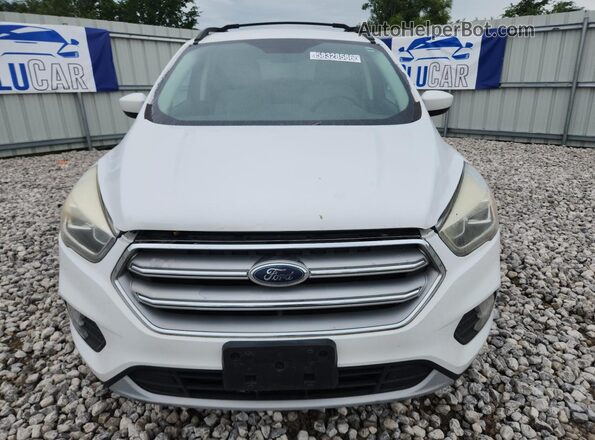 1FMCU0GD2HUE26489 2017 FORD ESCAPE Белый Панорамный вид салона 360°