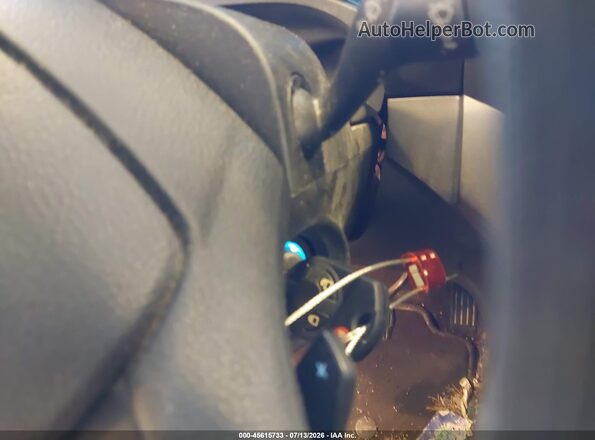 1FMCU0GD2HUE45740 2017 FORD ESCAPE Silver Vista del salpicadero