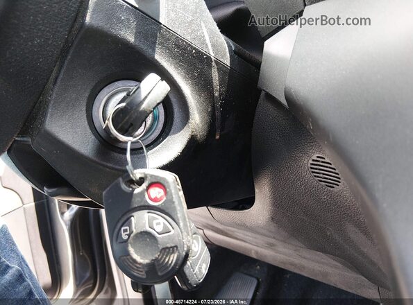 1FMCU0GD2HUE90970 2017 FORD ESCAPE Gray Dashboard view