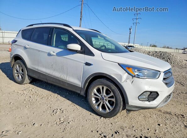 1FMCU0GD2HUF01112 2017 FORD ESCAPE White Front right