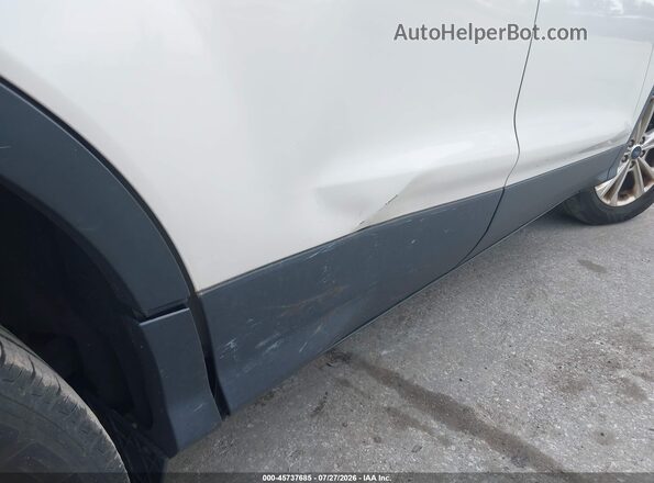 1FMCU0GD2JUA69109 2018 FORD ESCAPE Белый 