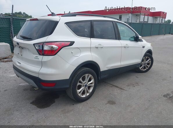 1FMCU0GD2JUA69109 2018 FORD ESCAPE Белый Задняя правая четверть