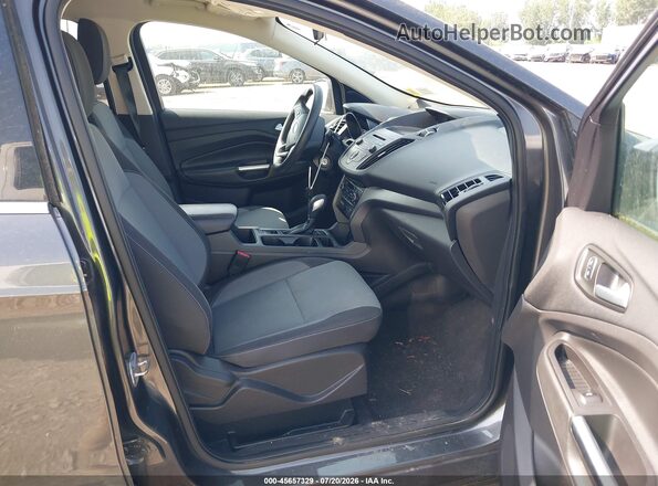 1FMCU0GD2JUA88288 2018 FORD ESCAPE Gray Widok wnętrza z przodu