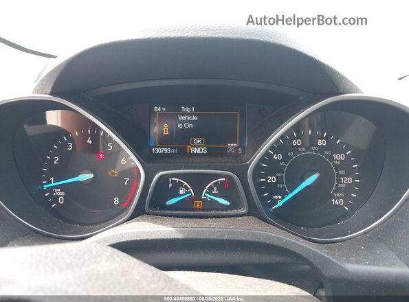 1FMCU0GD2JUB35707 2018 FORD ESCAPE Red Vista de los asientos traseros