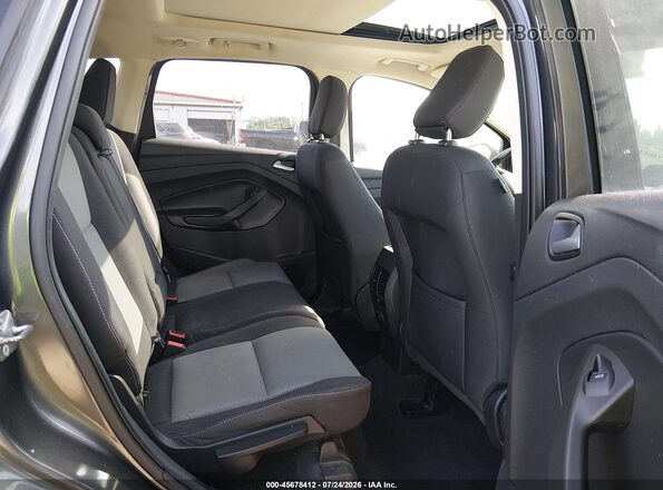 1FMCU0GD2JUB61711 2018 FORD ESCAPE Gray Widok naklejki z numerem VIN