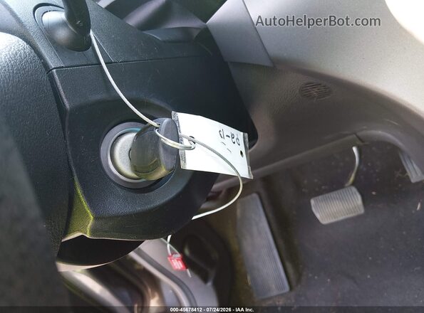 1FMCU0GD2JUB61711 2018 FORD ESCAPE Gray Widok deski rozdzielczej