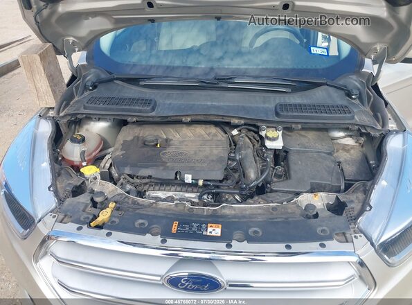 1FMCU0GD2JUB72269 2018 FORD ESCAPE Tan Вид ззаду
