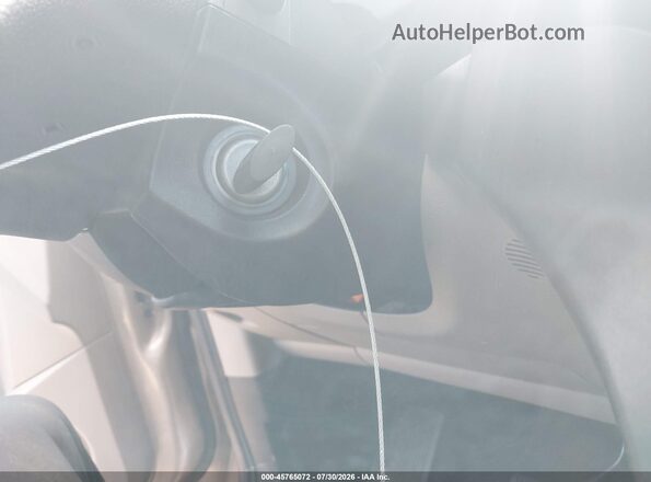1FMCU0GD2JUB72269 2018 FORD ESCAPE Tan Вид панелі приладів