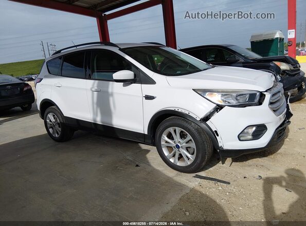 1FMCU0GD2JUC17095 2018 FORD ESCAPE White Սալոնի հետևի տեսք