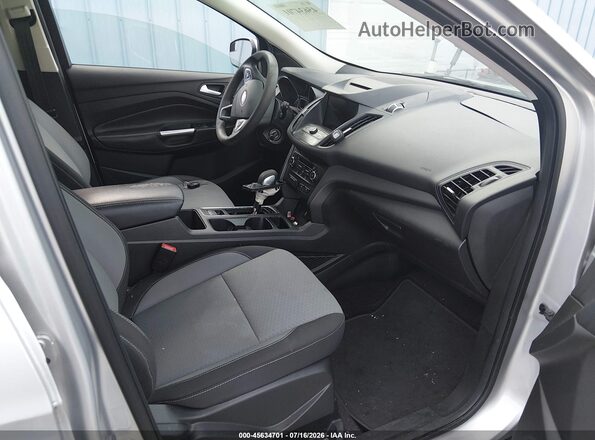 1FMCU0GD2JUC46791 2018 FORD ESCAPE Silver Vista interior delantera