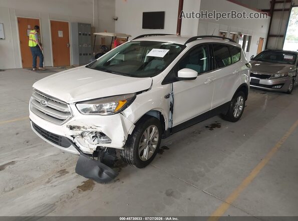 1FMCU0GD2JUD01546 2018 FORD ESCAPE White Առջևի ձախ երեք քառորդ տեսարան