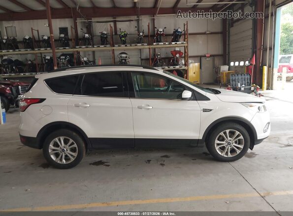 1FMCU0GD2JUD01546 2018 FORD ESCAPE White Սալոնի հետևի տեսք