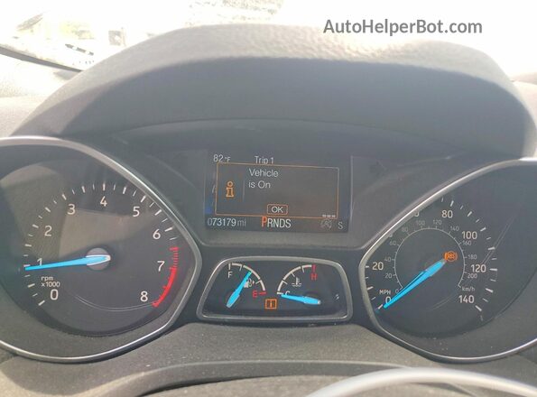 1FMCU0GD2JUD02714 2018 FORD ESCAPE Gold Սարքավորումների վահանակի տեսք