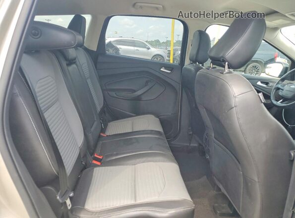 1FMCU0GD2JUD02714 2018 FORD ESCAPE Gold Սալոնի հետևի տեսք