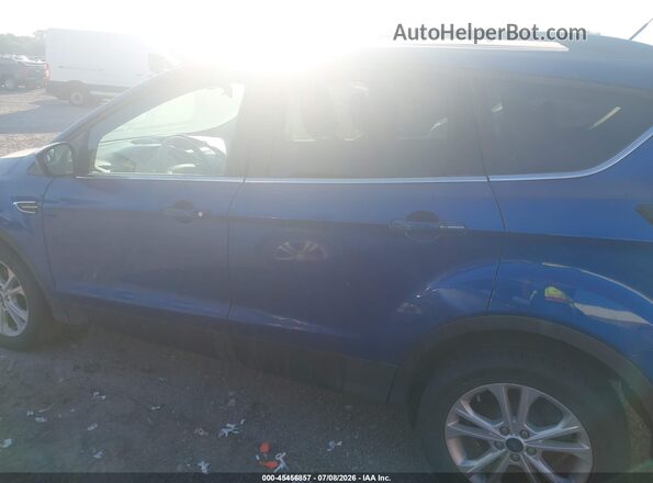 1FMCU0GD2JUD39004 2018 FORD ESCAPE Синий Панорамный вид салона 360°