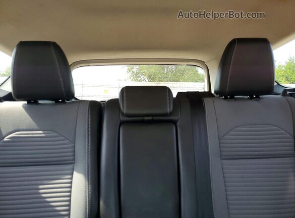 1FMCU0GD2KUA73419 2019 FORD ESCAPE White უკანა სავარძლების ხედი