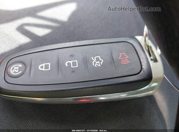 1FMCU0GD2KUB00893 2019 FORD ESCAPE White Вид панелі приладів
