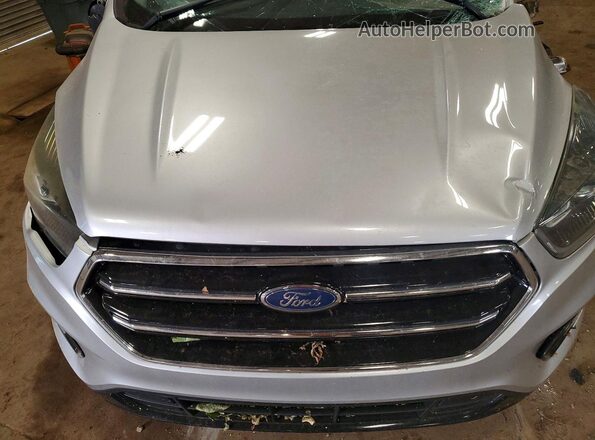 1FMCU0GD3HUA12458 2017 FORD ESCAPE Silver Rear interior view